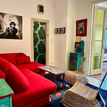 Artistic Hideaway At Downtown شقة بودابست